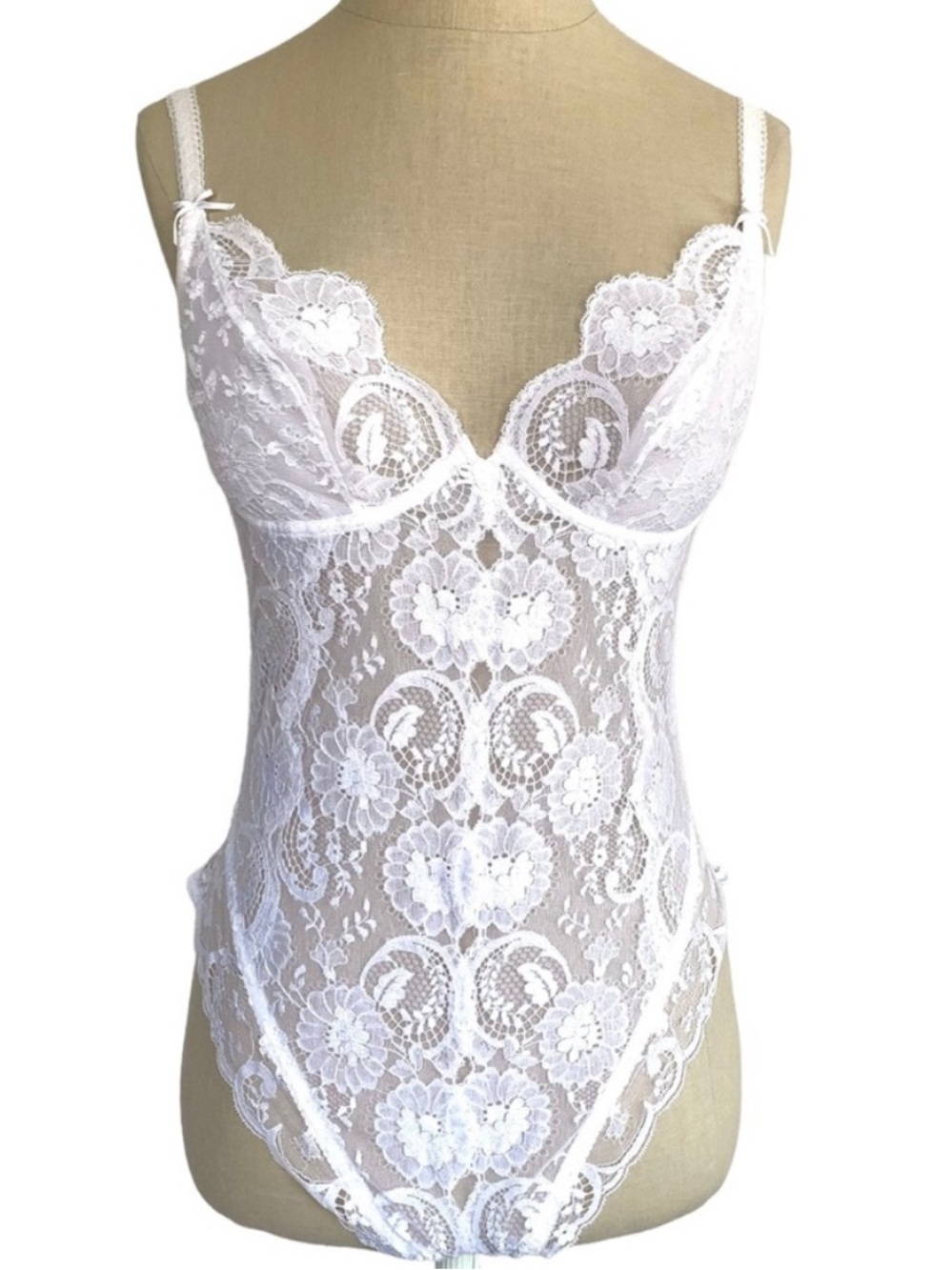New 🤍La Perla Vintage White Lace Sheer Bodysuit